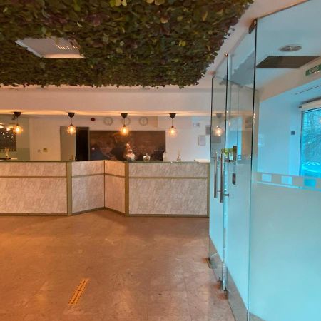 Hotel Mojo Бухарест Экстерьер фото